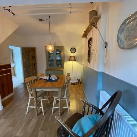 The Stopping Point Stylish Coastal Retreat Near Cartmel & District * Flookburgh