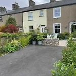 The Stopping Point Stylish Coastal Retreat Near Cartmel & District * Flookburgh