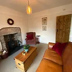 The Stopping Point Stylish Coastal Retreat Near Cartmel & District Дом отдыха *