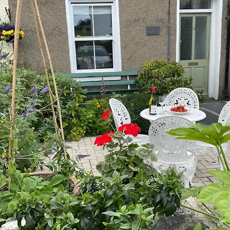 The Stopping Point Stylish Coastal Retreat Near Cartmel & District Nyaraló Flookburgh