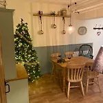 Dom wakacyjny The Stopping Point Stylish Coastal Retreat Near Cartmel & District
