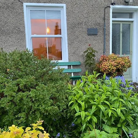 The Stopping Point Stylish Coastal Retreat Near Cartmel & District Dom wakacyjny